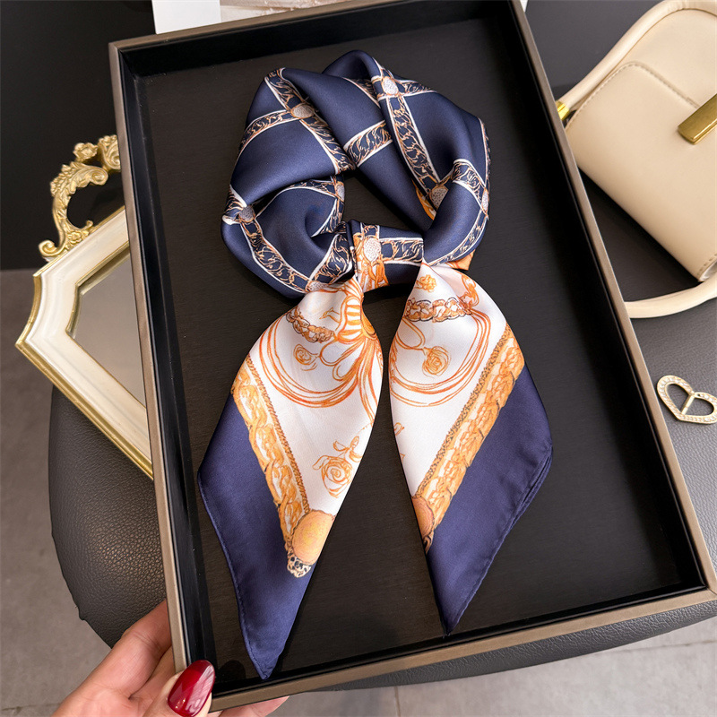 Синий классический шелковый пл – обзор и цена Scarf Silk Square